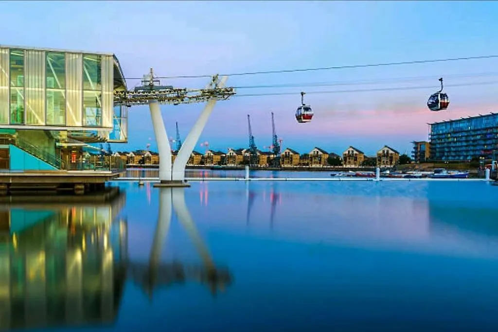 Bright, Nice Interior, Close To The City, 2 Bedroom Apartment Londres Reino Unido