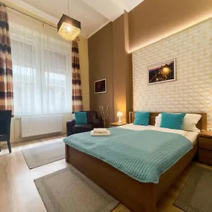 Abt Apartamento Budapeste